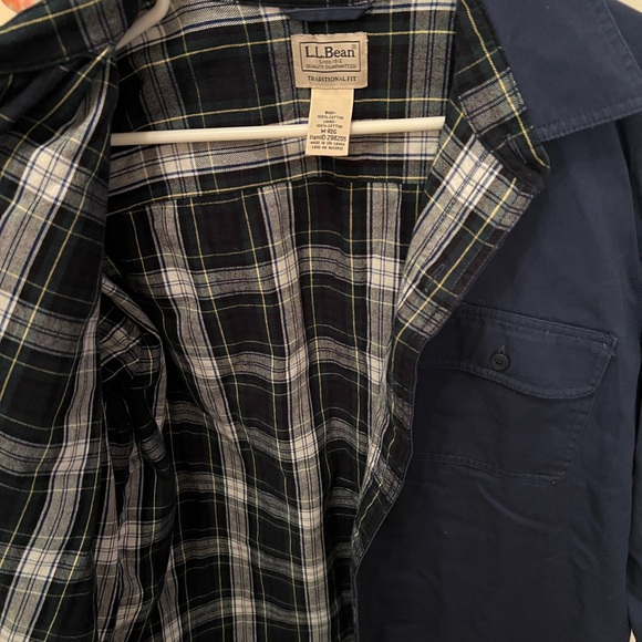 L.L. Bean Men’s Lined Hurricane Shirt Jacket - Picture 5 of 6